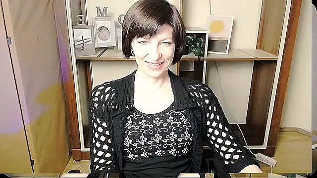  AngeliaFlow  online show from 06/08/26, 06:03