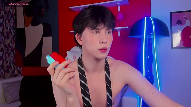 AdrianoAubert online show from 12/04/25, 10:35