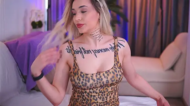 Ammylicious Doll online show from 02/23/25, 05:45