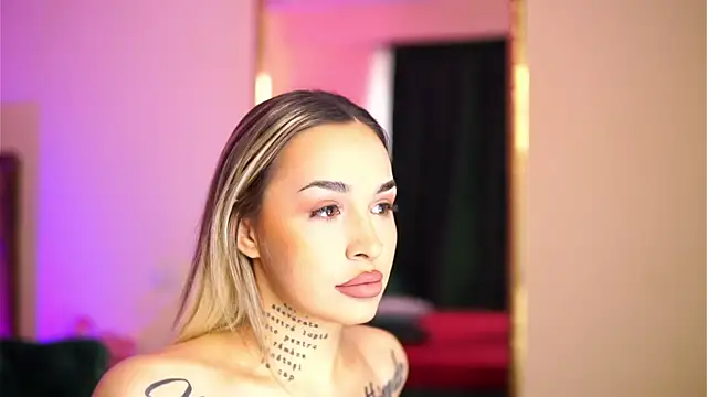 Ammylicious Doll online show from 03/18/25, 06:14