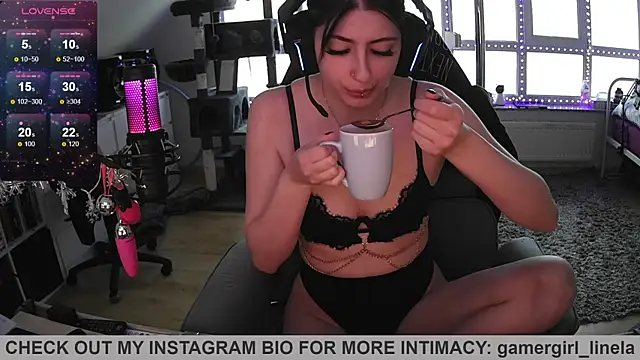 Gamergirl-Linela online show from 07/23/26, 04:43