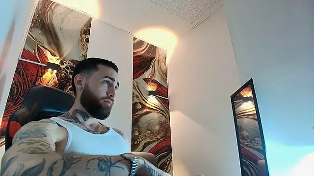 Luke davis01 online show from 05/21/26, 01:07