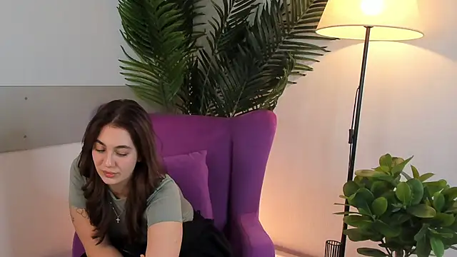 PortiaBellew online show from 02/05/25, 02:48