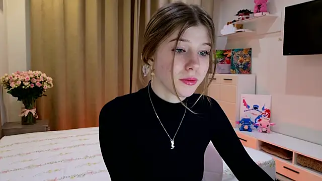 Snapshot of Bella_amory chatting on 03/02/26, 09:21 Bella amory online show from 03/02/26, 09:21