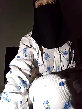 Milan-88 online show from 10/25/25, 09:28