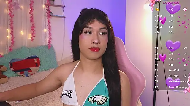 Sweettifani online show from 10/23/25, 05:55