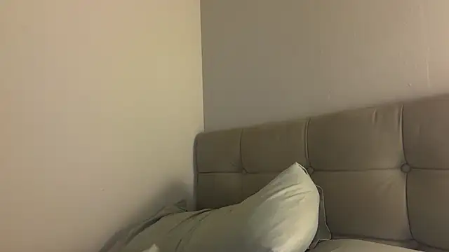 skyejde online show from 09/13/25, 10:20