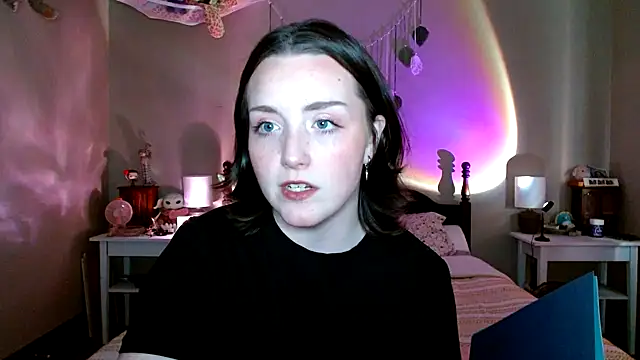 lilmisspuppet online show from 08/09/26, 10:47