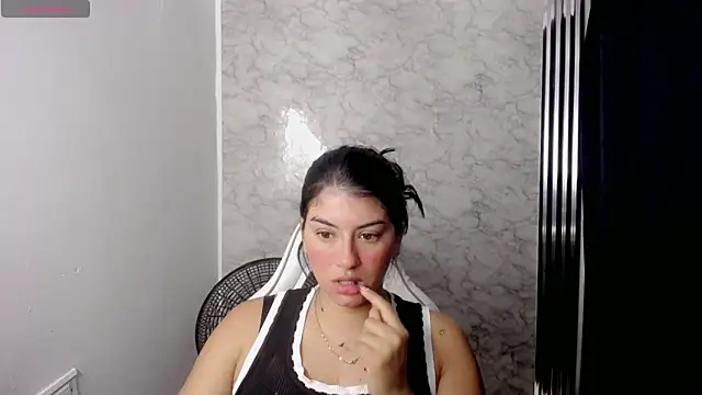hello kityy25 online show from 01/07/26, 11:07