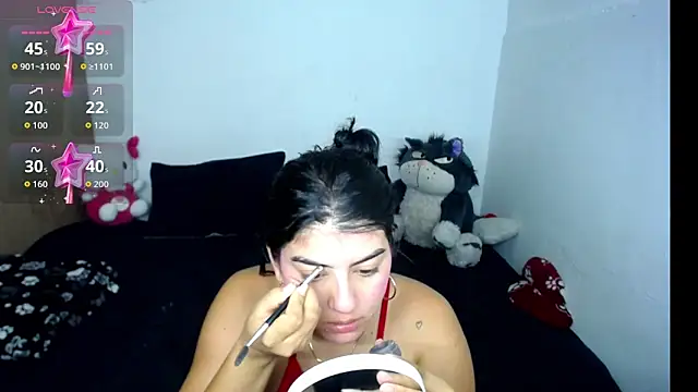 hello kityy25 online show from 06/04/26, 01:55
