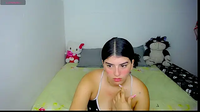 hello kityy25 online show from 07/16/26, 01:50