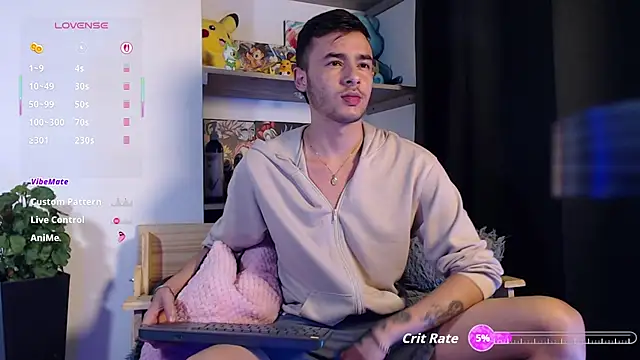 Snapshot of kyle_clint07 chatting on 10/01/25, 05:02 kyle clint07 online show from 10/01/25, 05:02