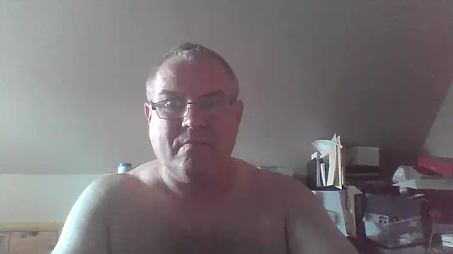 mkestr69 online show from 09/10/25, 03:56