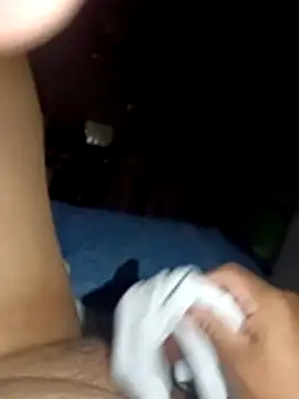 Snapshot of xxx_dogg chatting on 11/05/25, 06:02 xxx dogg online show from 11/05/25, 06:02