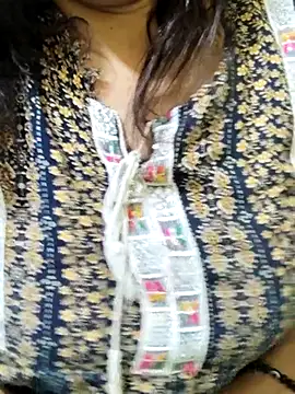 Your cutiepie  online show from 09/23/25, 06:11