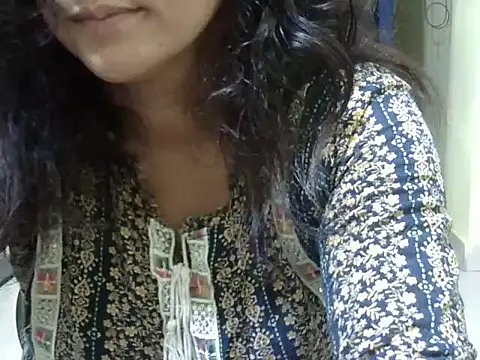 Your cutiepie  online show from 10/06/25, 05:43