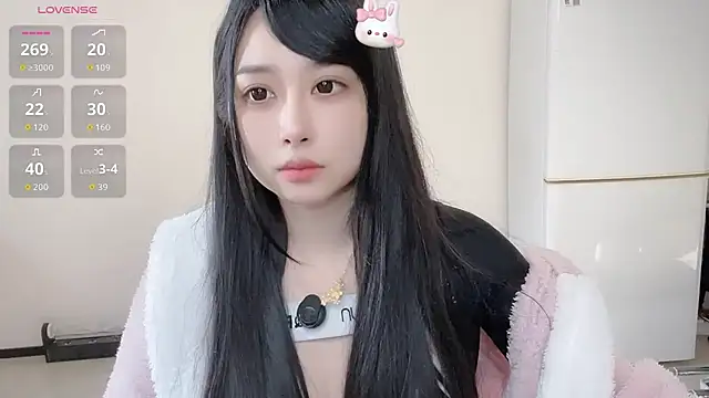 Snapshot of Moonccoi chatting on 01/10/26, 08:27 Moonccoi online show from 01/10/26, 08:27