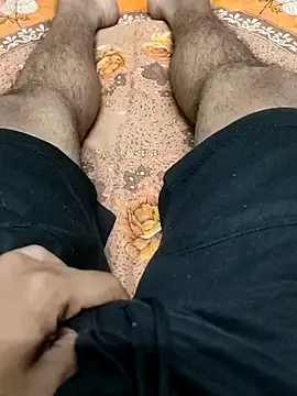 Yashkumar 0697 online show from 02/26/25, 06:43