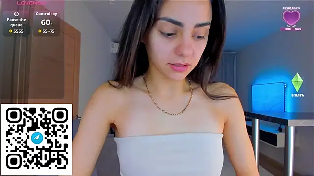 EmiliaZen online show from 11/12/25, 01:00