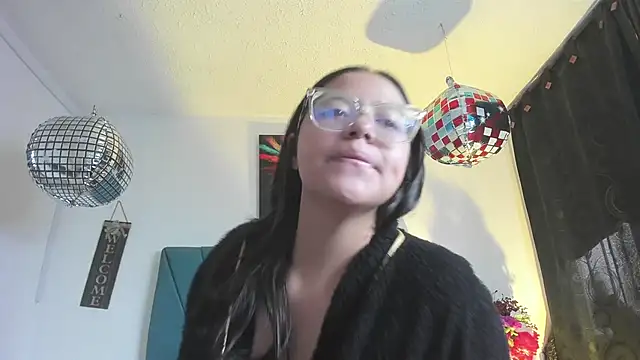 Ariel star1 online show from 04/30/26, 01:28