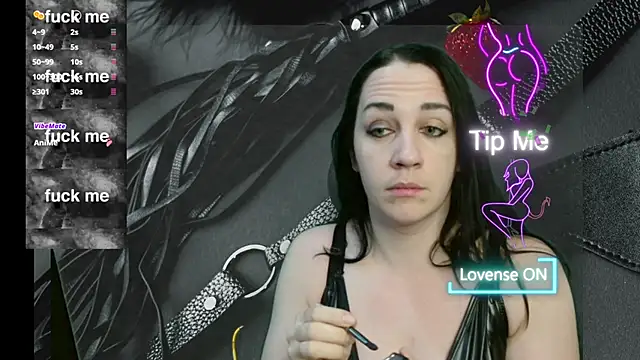 Snapshot of FetishLady89 chatting on 12/02/25, 05:08 FetishLady89 online show from 12/02/25, 05:08