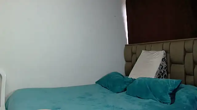 PenelopeMist online show from 09/19/25, 09:48