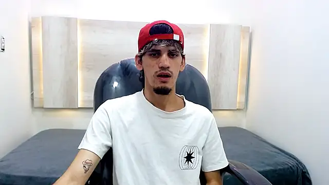 Dirty Kingg online show from 02/10/25, 08:10