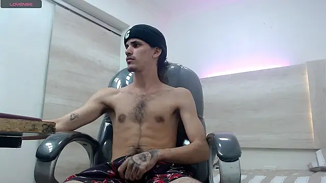 Dirty Kingg online show from 03/22/25, 08:15