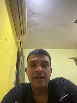 Snapshot of crazyfreaking chatting on 02/06/25, 06:13 crazyfreaking online show from 02/06/25, 06:13