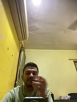 Snapshot of crazyfreaking chatting on 02/16/25, 04:10 crazyfreaking online show from 02/16/25, 04:10