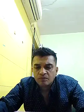 Snapshot of crazyfreaking chatting on 02/23/25, 10:20 crazyfreaking online show from 02/23/25, 10:20