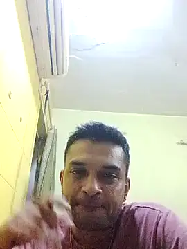 Snapshot of crazyfreaking chatting on 02/27/25, 07:04 crazyfreaking online show from 02/27/25, 07:04