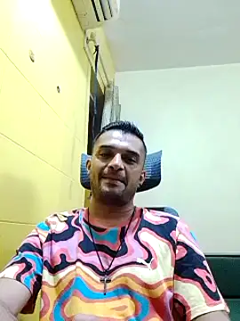 Snapshot of crazyfreaking chatting on 03/14/25, 07:12 crazyfreaking online show from 03/14/25, 07:12