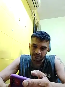 Snapshot of crazyfreaking chatting on 03/15/25, 10:00 crazyfreaking online show from 03/15/25, 10:00