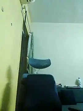 Snapshot of crazyfreaking chatting on 10/26/25, 08:04 crazyfreaking online show from 10/26/25, 08:04