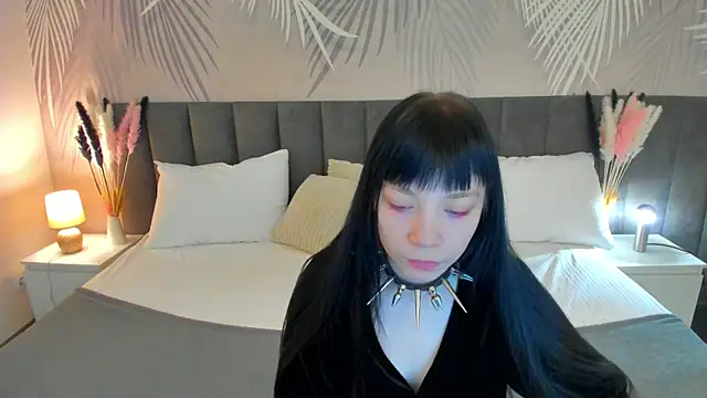 SkinyJoyce online show from 03/07/25, 02:15
