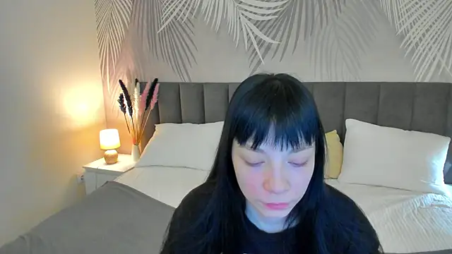 SkinyJoyce online show from 03/11/25, 02:21