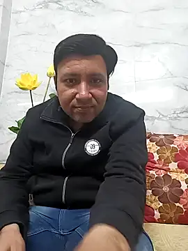 innocentboy1987 online show from 03/06/25, 12:41