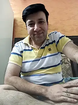 innocentboy1987 online show from 05/20/26, 04:46