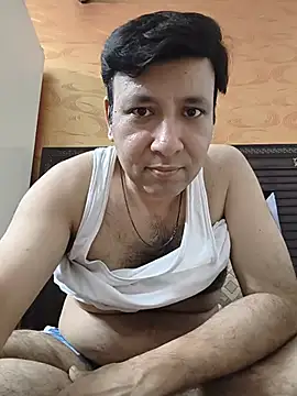 innocentboy1987 online show from 07/05/26, 04:25
