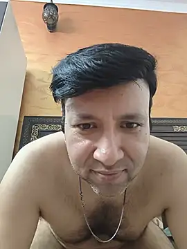 innocentboy1987 online show from 07/12/26, 04:31