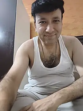innocentboy1987 online show from 07/22/26, 04:32