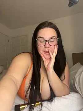 Flirty-BustyBabe online show from 02/06/25, 08:23