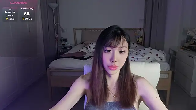 joycemilka online show from 06/07/26, 01:15