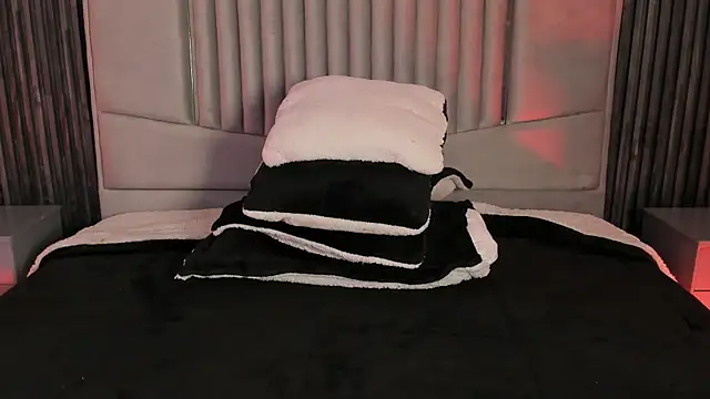 Giiadior online show from 03/19/25, 06:23