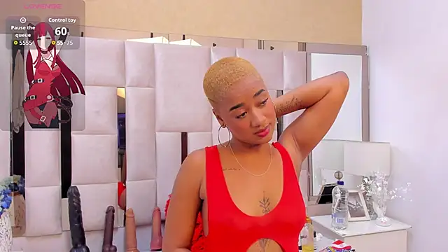 AgathaBladee online show from 11/20/25, 01:28