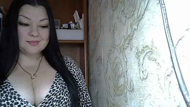 Paula-Holdox online show from 02/13/25, 01:48