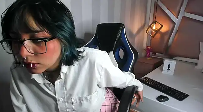 DarkMysterysF online show from 03/13/25, 08:54