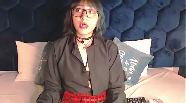 DarkMysterysF online show from 03/20/25, 06:31