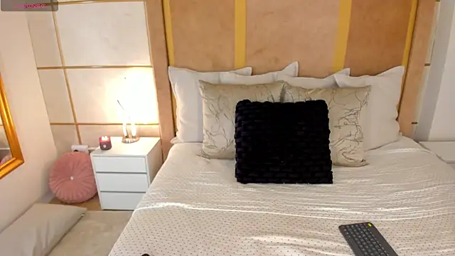 GraceDupont1 online show from 09/14/25, 11:04